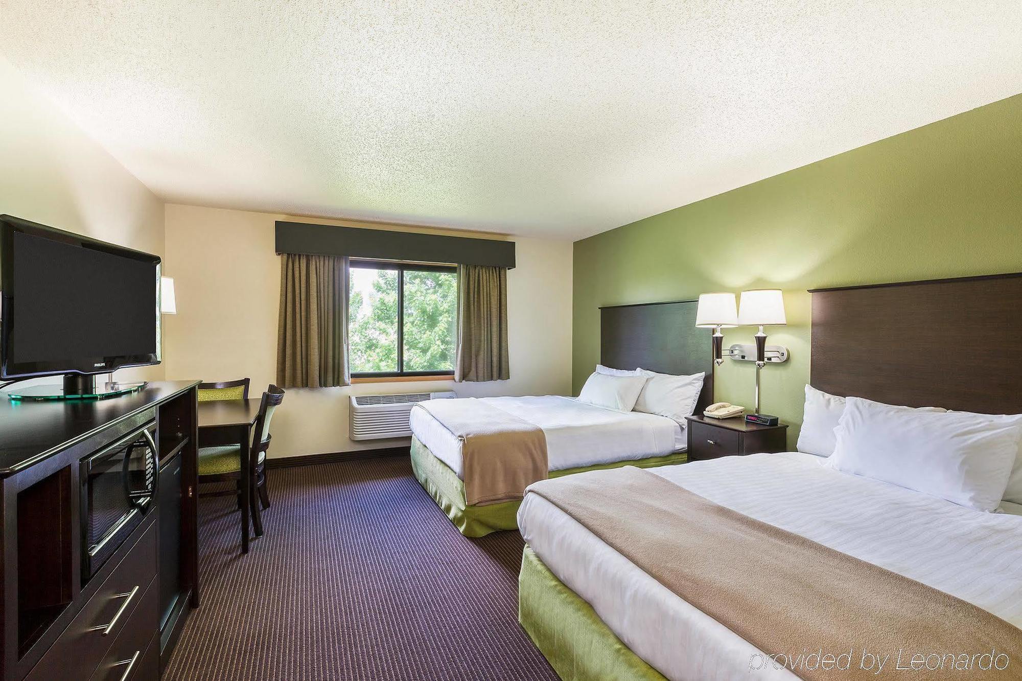 Americinn By Wyndham Hampton Eksteriør billede